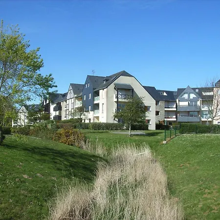 Ref 042 T2 Avec Balcon Et Piscine * Arzon