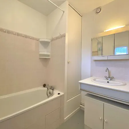Apartmán Ref 042 T2 Avec Balcon Et Piscine *